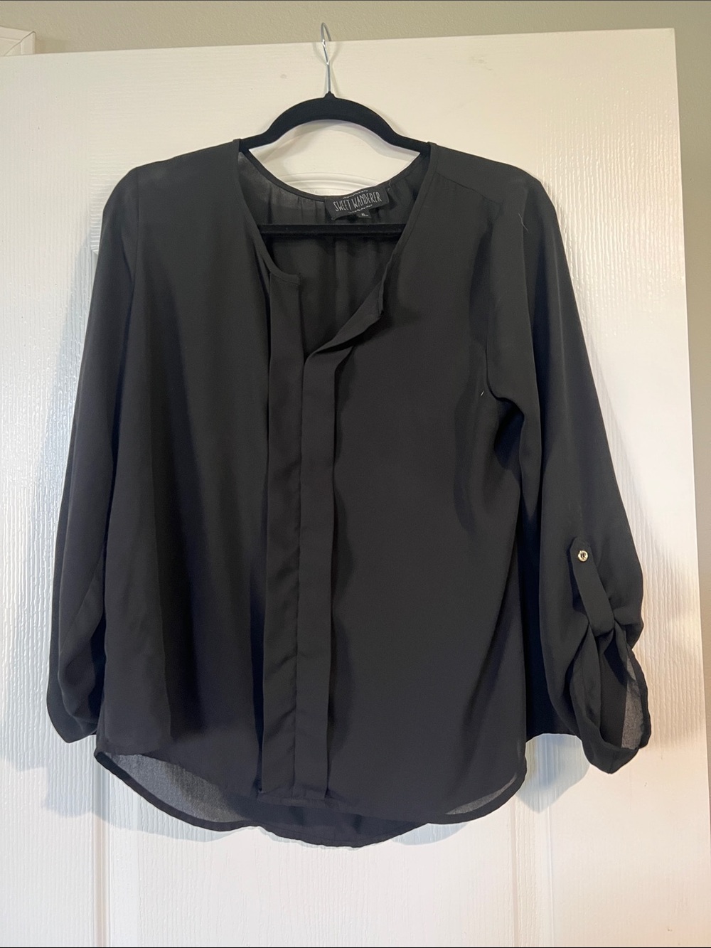Sweet Wanderer Black Long-Sleeve Roll-Tab Blouse